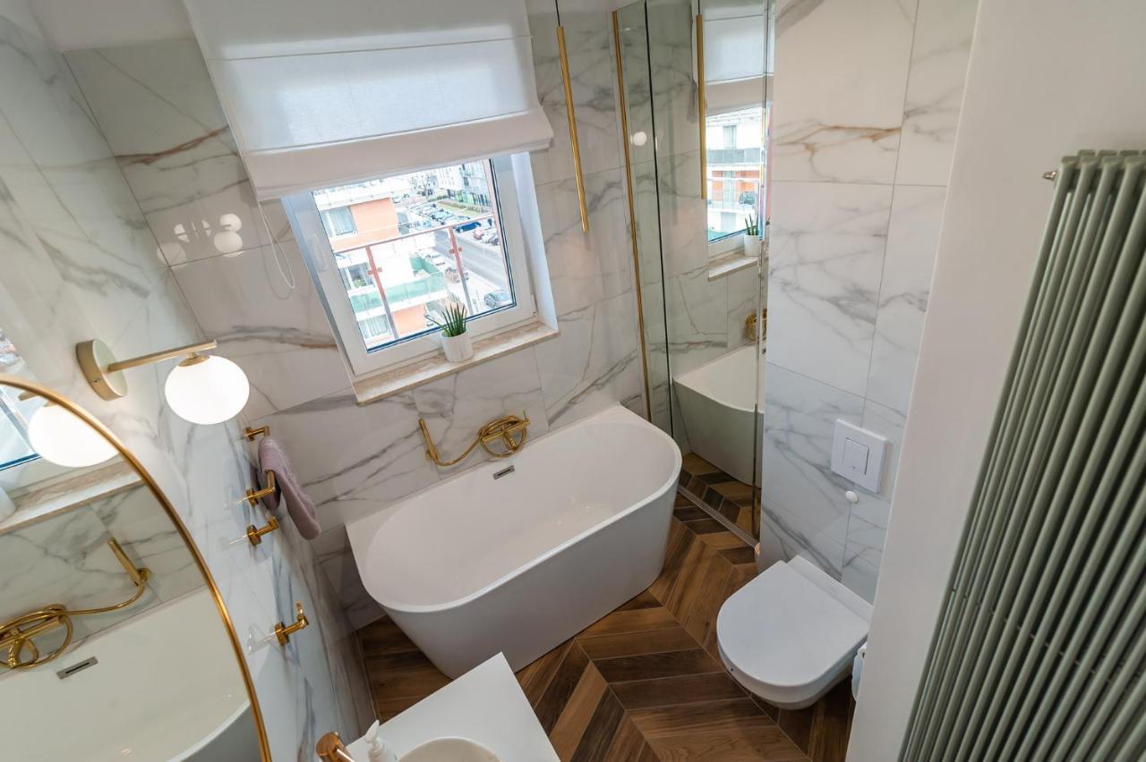 Apartament Moye
